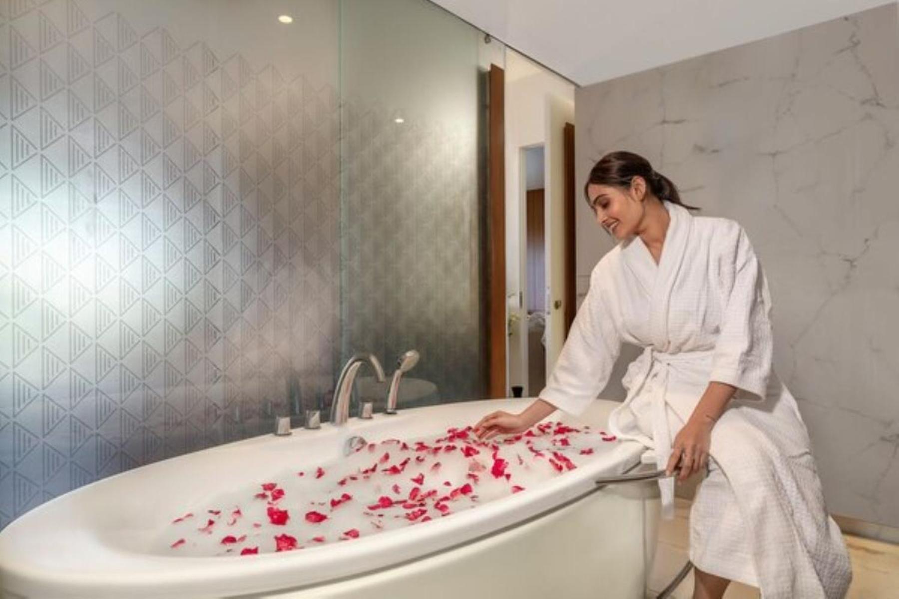 Welcomhotel By Itc Hotels, Ashram Road, Ahmedabad Exteriör bild
