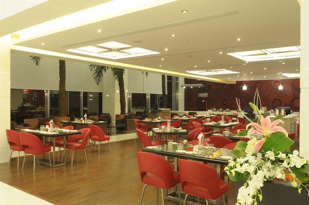 Welcomhotel By Itc Hotels, Ashram Road, Ahmedabad Exteriör bild